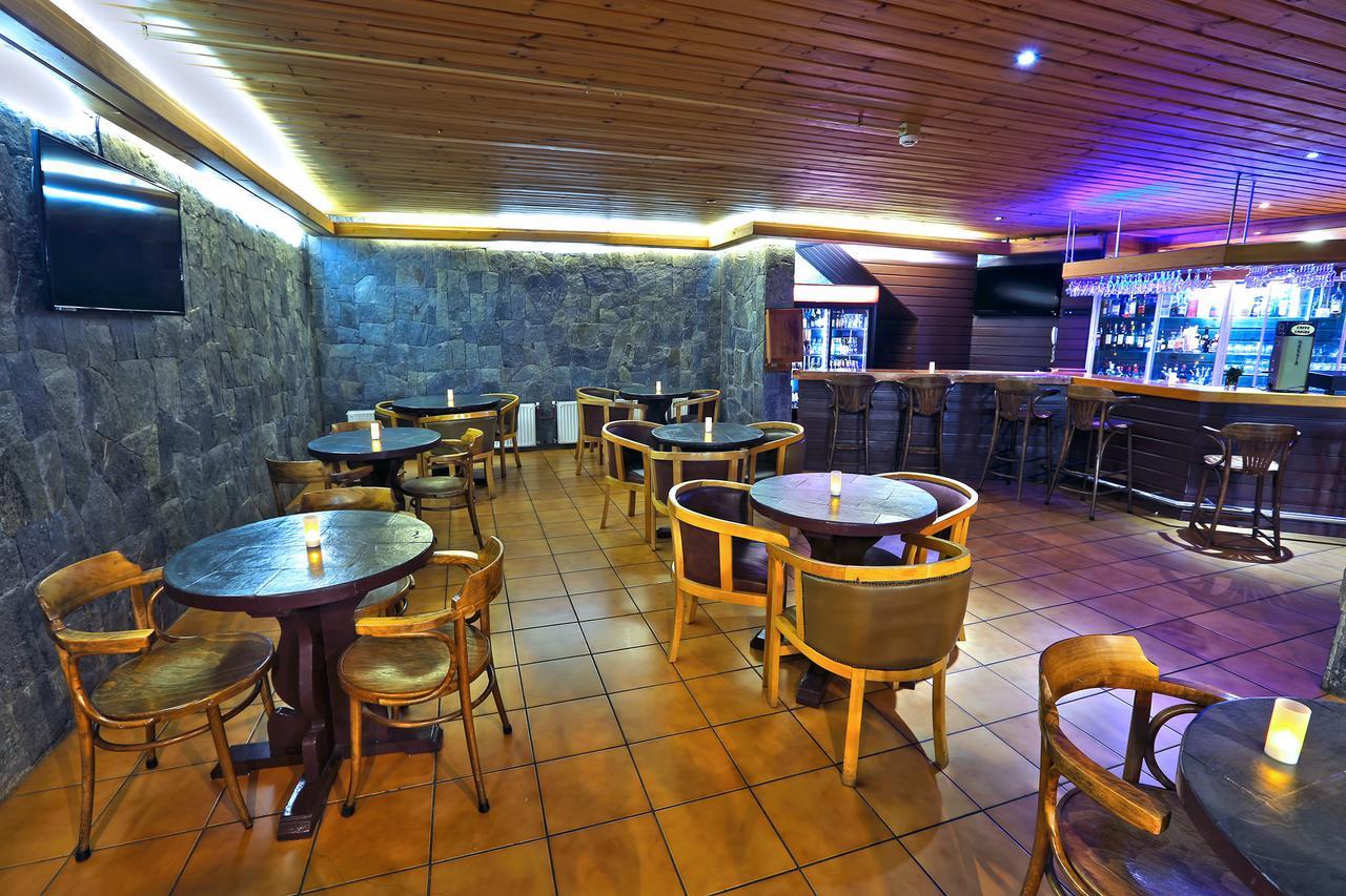 Termas El Corazon 3* San Esteban